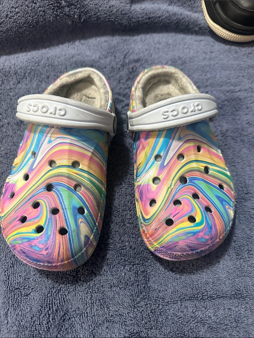 CROCS Kids Swirl Pattern Lined Clogs in White Strap and Rainbow Colors